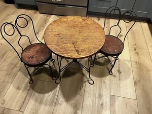 Antique Children's Ice Cream Parlor Oak Table and 2 Chairs - Circa 1920 (SC) - Picture 1 of 7