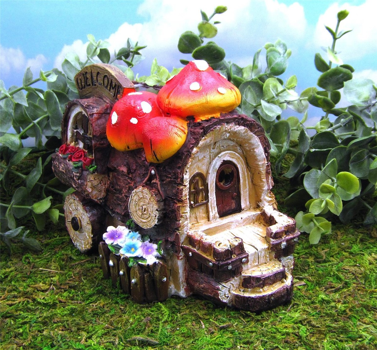 MAOMIA 8 Pcs Miniature Mushroom Dolls, Fairy Garden Doll Figurines Dollhouse Garden Decor Micro Landscape DIY Outdoor Decorations