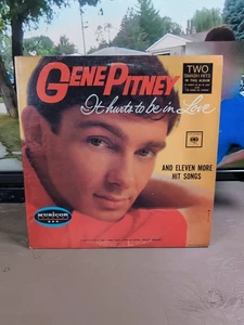 Gene Pitney – It Hurts To Be In Love Vintage 33rpm VG+ - Picture 1 of 9