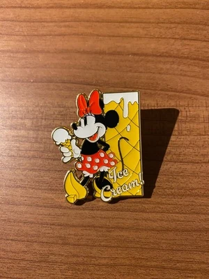I for Ice Cream - Minnie Mouse Letras Caja Ciega Esmalte Pin Loungefly BoxLunch Foto 1 de 2
