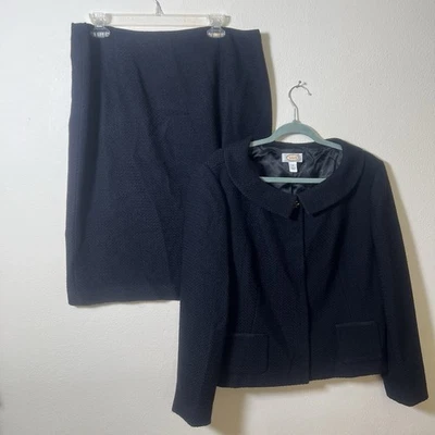 Women’s Talbots Size 18 Tweed Two Piece Skirt Suit Set Black Pockets Lined - Image 1 of 4