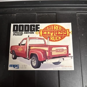 MPC DODGE SPECIAL EDITION PICKUP Li'l RED EXPRESS TRUCK 1/25 1-0437 - Picture 1 of 13