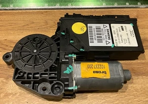 2003-2005 Audi A4 S4 Convertible Cabrio Front Left Power Window Motor 8H1959801 - Picture 1 of 10