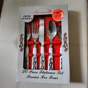 Holly on Ivory Ceramic Handle Flatware by Woolworth 20 Pc Flatware Set for 4 MCM - Picture 1 of 5