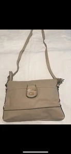 ⭐️ ROSETTI Collection Womens Cream Beige Purse Hand Bag Tote Cross Body Style ⭐️ - Picture 1 of 3