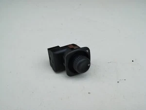 Interruptor de ajuste de espejo retrovisor eléctrico Ford Sierra mk2 Xr4x4 Ghia Cosworth 87BG17 B676-AA - Imagen 1 de 4