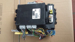 Sicherungskasten Zentralelektrik SUZUKI ALTO GF 36770M68K0 - Bild 1 von 2
