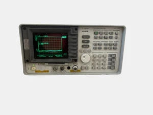 Agilent 8591e Spectrum analyzer (9Khz - 1.8Ghz) - Picture 1 of 5