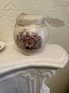 Charles And Diana Tea Caddie - Picture 1 of 4