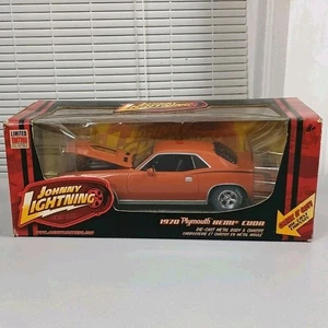  1970 PLYMOUTH HEMI 'CUDA (ORANGE) Johnny Lightning #53565 - 1:24 Scale Diecast  - Picture 1 of 9