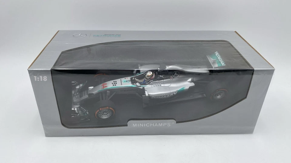 MIN110140144 Minichamps Mercedes-AMG Petronas F1 W05 Lewis Hamilton 2014 1/18 - Immagine 1 di 4