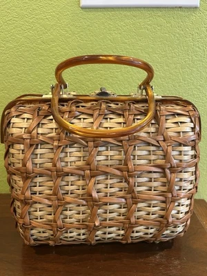 Vintage Bonnie Int Hong Kong  Wicker Basket Handbag/Purse Amber Lucite Handles - Image 1 of 4