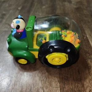 2006 Learning Curve John Deere Cow Popping Harvest Tractor Baby Push Toy - Picture 1 of 5