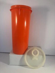 Orange Tupperware Slim Line 262-10 With Tupperware Pourable Seal 603-4 Free Ship - Picture 1 of 1