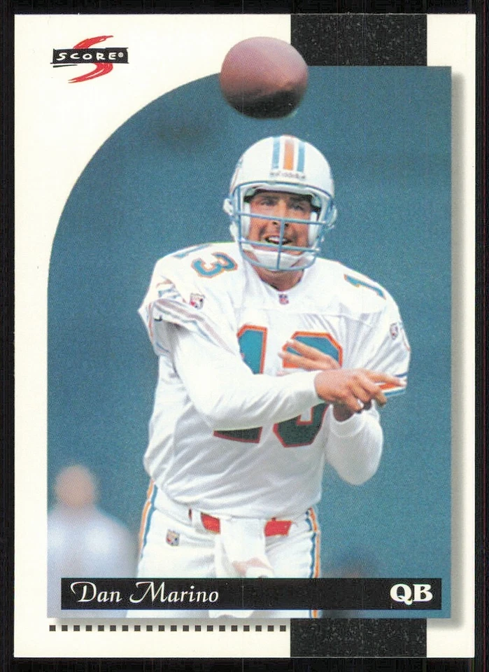 1996 Score #14 Dan Marino - Image 1 of 2
