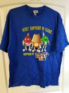 M&M What Happens in Vegas XL Blue Tshirt NEW  - Picture 1 of 2