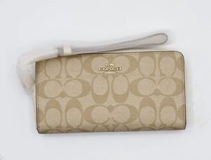 Coach Long Zip Around Wallet - NEW in Original Packaging - Picture 1 of 4
