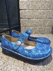 Algeria Shoes Mary Jane Embossed Floral Patent Leather Blue Women 39 US 9