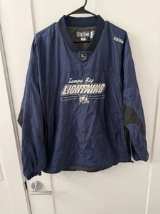 Vintage CCM Tampa Bay Lightning Navy And Silver Windbreaker Jacket Size Medium - Picture 1 of 3