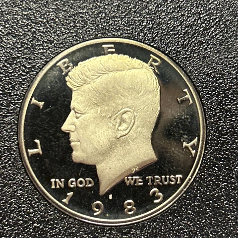 1983 S PROOF KENNEDY HALF DOLLAR FROM PROOF SET WITH FREE SHIPPING Cover