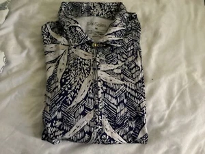 San Soleil Shirt Women's MEDIUM Blue Tan Floral Print 1/4 Zip Pullover UPF 50 - Picture 1 of 8