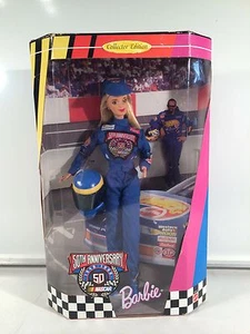 Vintage Collection 1998 Hot Wheels Mattel NASCAR 50th Anniversary Barbie 11.5" - Imagen 1 de 11