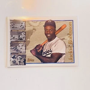 1997 Topps - Jackie Robinson #42 - Baseball Trading Card - Picture 1 of 2