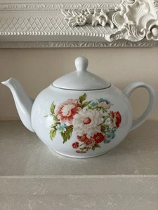 Marks And Spencer Kirstie Allsopp Teapot - Picture 1 of 3