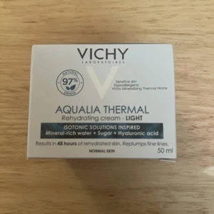 Vichy Aqualia Thermal Light Rehydrating Cream 50ml (Normal) GENUINE & NEW - Picture 1 of 5