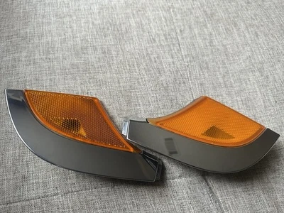 (SET) 06-09 Genuine SAAB 9-5 Front Headlight Corner Markers Light Lamp Lens OEM - Image 1 of 4