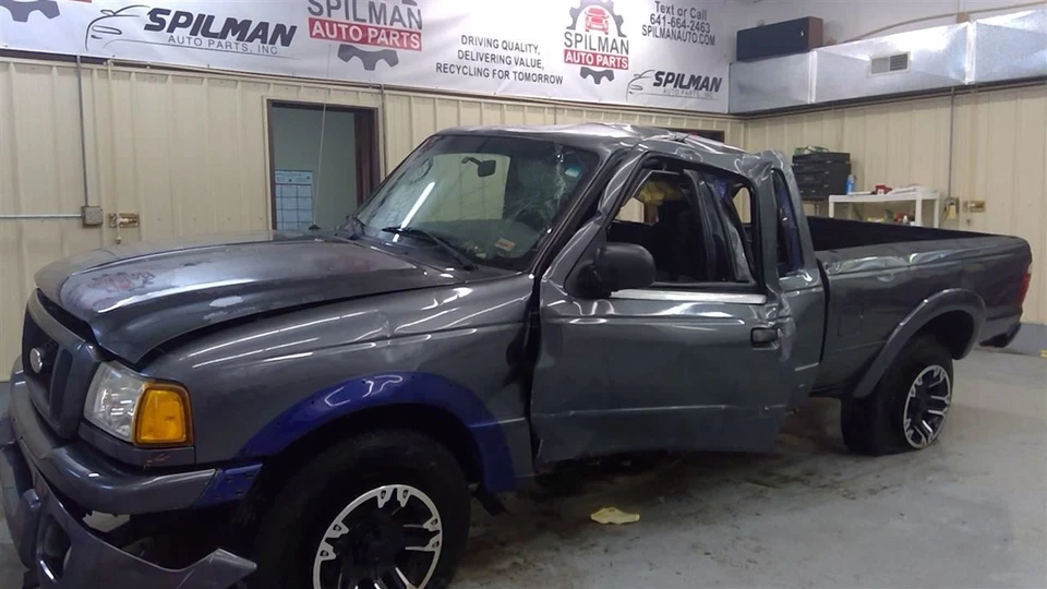 Dash Panel 4 Door Sport Trac Fits 98-05 EXPLORER 1664267 Foto 1 de 4