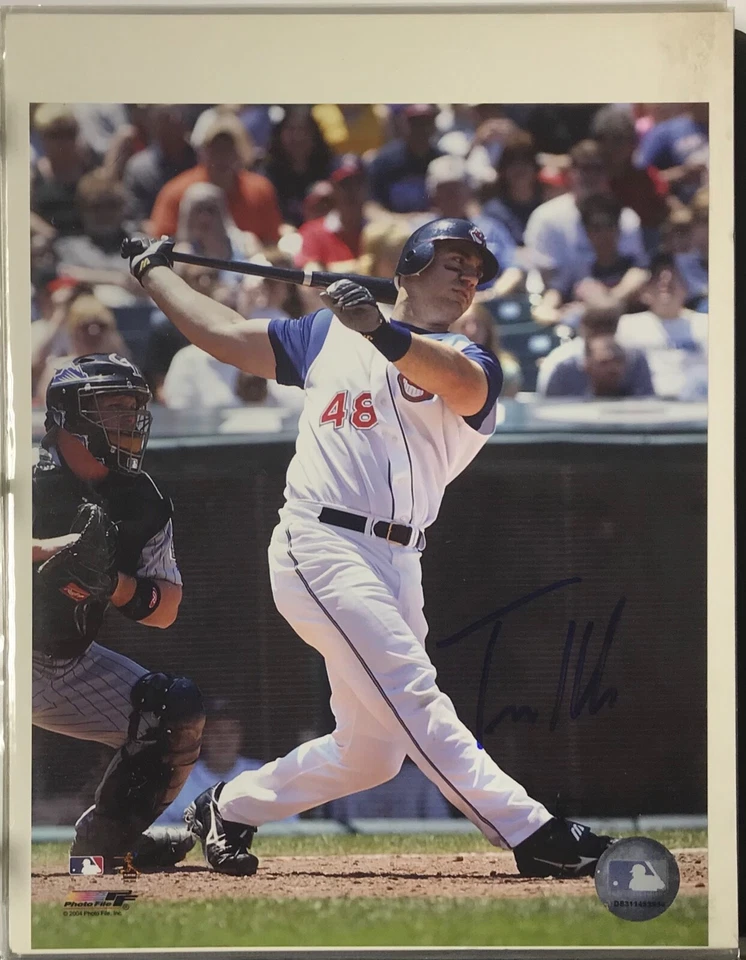 Foto autografiada 8x10 de acción a color de los Indios de Cleveland Travis Haffner Foto 1 de 1