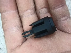 BMW F07 F10 F11 F06 F12 F13 F25 F26 RADIATOR CLIP 17117595701 - Picture 1 of 6