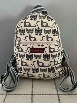 Mini Mochila Bungalow 360 Gato con Cremallera Signo de la Paz Foto 1 de 4