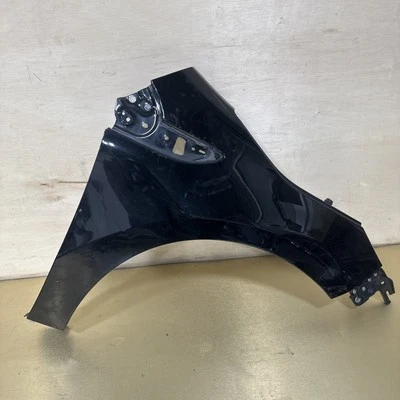 Chevrolet Volt 2013 guardabarros derecho usado OEM Foto 1 de 4