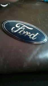 05-07 FORD FREESTYLE BLUE OVAL REAR TAILGATE EMBLEM OEM part# 5F93-74425A52-AB - Bild 1 von 9