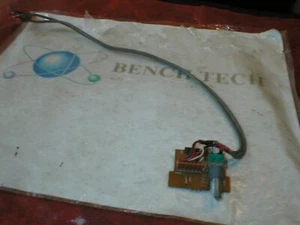 Harmon Kardon 6871RU42GAA  Record Level Control Board For  Model CDR 20 - Picture 1 of 3