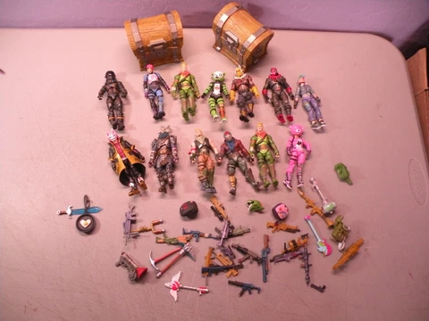 FORTNITE FIGURE LOT 13 FIGURES ACCESSORIES Raptor Drift Ragnarok Bromber  ++++ Cover