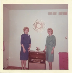 2 vtg color photos 1962 women man mid century modern wall clock stereo console - Picture 1 of 2