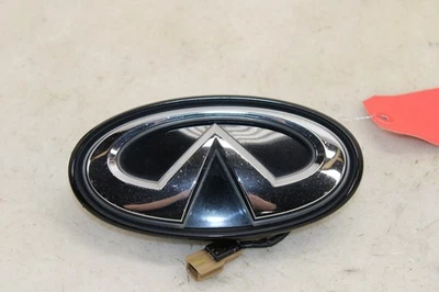 Infiniti Q50 2021 parrilla delantera iluminada emblema F28906HA0A OEM MK30 Foto 1 de 4