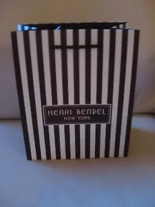 HENRI BENDEL: PEQUEÑA BOLSA DE COMPRAS/REGALO - Imagen 1 de 4