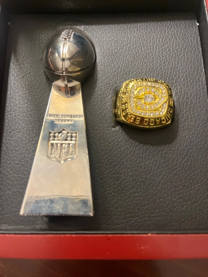 Chicago Bears Championship 1985 Super Bowl Walter Peyton Replica with Super Bowl - Image 1 of 1