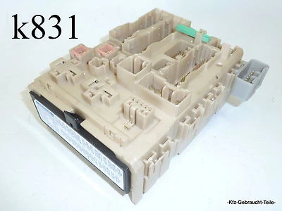 Centralina scatola fusibili Toyota Yaris P9 1.0 (VVT-i) 82730-0D290 - Immagine 1 di 3