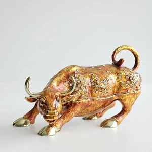Caja de baratijas toro 6,5" estatuilla con bisagras pintada a mano con pedrería cla magnética - Imagen 1 de 8