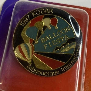 Vintage 1997 Kodak Albuquerque International Balloon Fiesta AIBF NOS New Pin - Picture 1 of 3