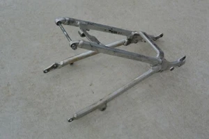 2004-2005 Honda CRF250R Rear Subframe Assembly 50200-KRN-730 2004 5540 - Bild 1 von 8