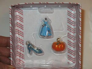 Hallmark 2019 Having a Ball Disney Cinderella 3 Miniatur Metall Ornamente NEU - Bild 1 von 5