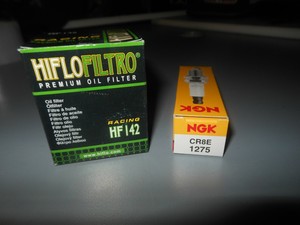 Yamaha YZ250F YZ450F YZ400F HiFlofiltro Oil Filter NGK CR8E Spark Plug Tune Up