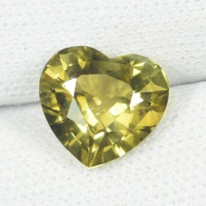 1.86 ct ULTRA RARE LUSTROUS GREENISH YELLOW NATURAL CHRYSOBERYL SeeVdo 0396 ON - Picture 1 of 2