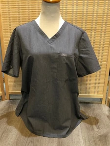 FIGS Nursing Scrubs Scrub Top Technical Collection Gray Large L PO#1557 (H414) - Picture 1 of 7